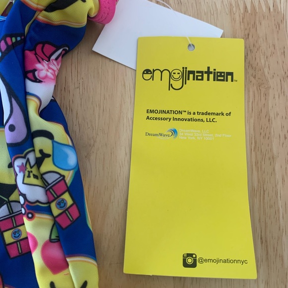 Emojination Girls one piece swimsuit bathing suit - Picture 8 of 8